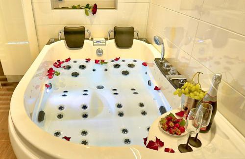 Postojna Apartment | Discover Apartments Lipa Plac: Family-Friendly Comfort