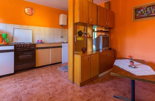 Crikvenica Apartment | Pet-Friendly One-Bedroom Apartment at Apartments Luić