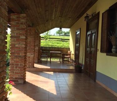 Salovci Apartment | Pet-Friendly Apartments Mali Raj with Pool & Child Amenities