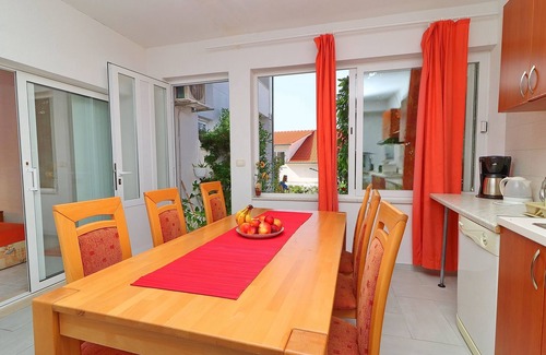 Kuciste Apartment | Comfortable Two Bedroom Apartment at Apartments Marko Pelješac