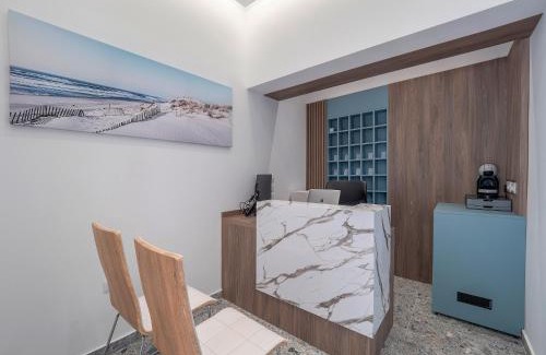 Maini House | Oceanfront Retreat at Apartments Mary - Rated 9/10 by Guests