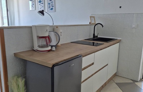 Stikovica Apartment | Top-Rated Apartments Matea with Breakfast & Family Amenities