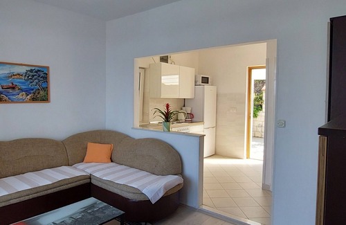 Stikovica Apartment | Sea View Two-Bedroom Apartment with Balcony at Apartments Matea