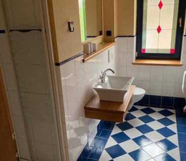 Marianske Lazne Apartment | Budget-Friendly Apartments Merlin with Family & Pet Amenities