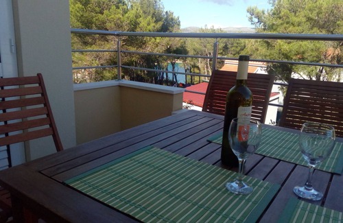 Cove Osibova (Milna) Apartment | Two Bedroom Apartment with Terrace and Sea View