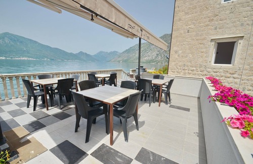 Ljuta Apartment | Ocean View Apartments Mir i dobro in Beautiful Kotor