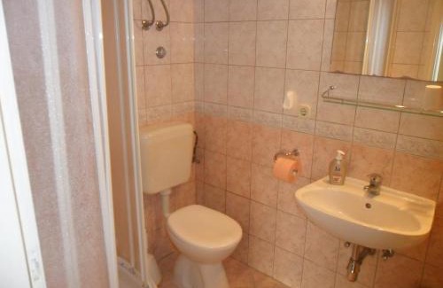 Brna Apartment | Discover Apartments Morgen: Oceanfront, Pet-Friendly Retreat