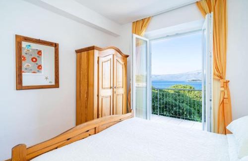 Lumbarda Apartment | Apartments Nikolina LU - Two-Bedroom Apartment with Balcony