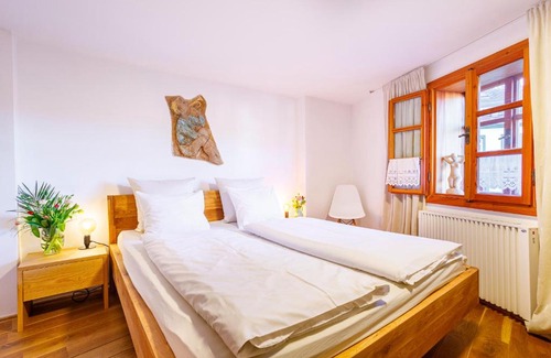 Loket Apartment | Discover Apartments No.59 Loket: Pet and Child Friendly Stay