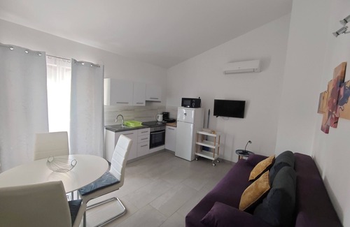 Funtana Apartment | Exceptional Stay at Apartments Norma Funtana with Spa & Pool