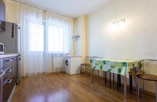 Dniprovs'kyi District Apartment | Comfortable Apartments on Darnitsa for Families and Pets