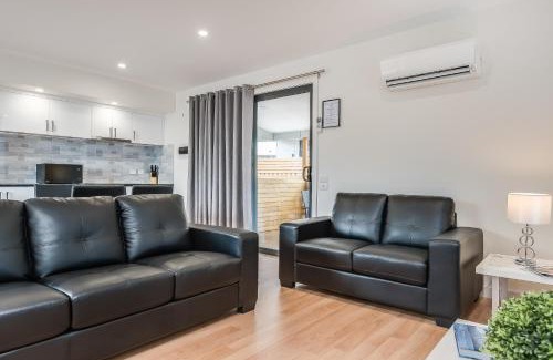 Bicheno Apartment | Relaxing Oceanfront Apartments on Fraser, Bicheno - 4 Star