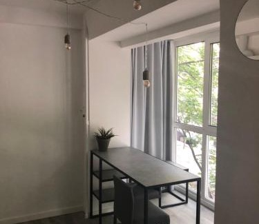 Afanasivsʹkyy Yar Apartment | Pet-Friendly Apartments on Hoholivska with Top Guest Ratings