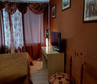 Zarichnyi District Apartment | Guest Rated 9.9: Family and Pet-Friendly Apartments