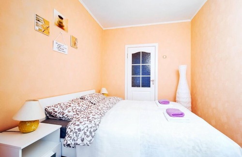 Minsk City Centre Apartment | Comfortable Apartments on Myasnikova with Family Amenities