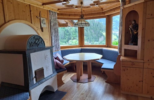 Matrei in Osttirol Apartment | Pet-Friendly Apartments Pötscher with 9.6 Guest Rating