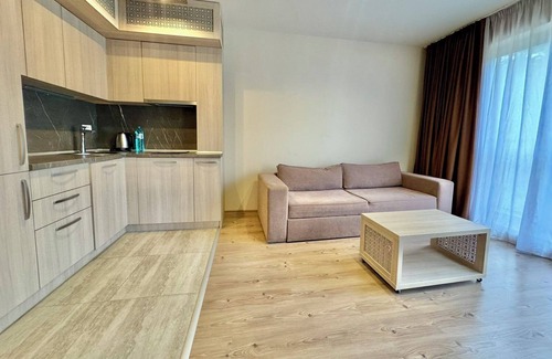 Golden Sands Apartment | Apartments park view in Golden Sands