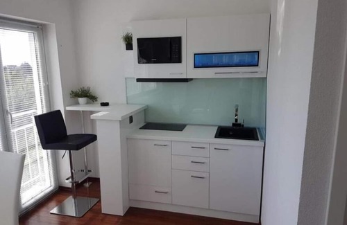 Mihotici Apartment | Oceanfront Apartments Petz in Matulji With Breakfast Included