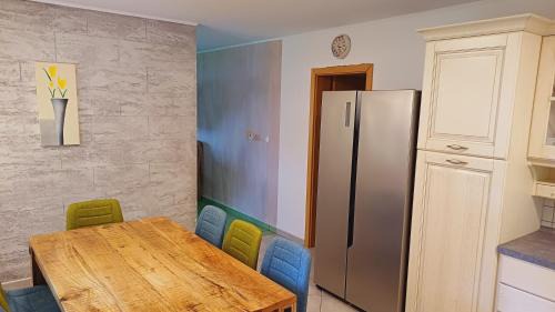 Slovenska Bistrica House | Pet-Friendly Apartments in Planina pod Sumikom - Rated 9.6