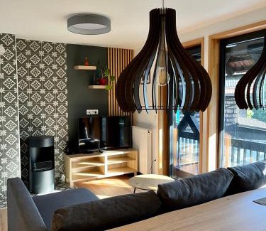 Jesenice Apartment | Pet-Friendly Retreat at Apartments Pri Fencu - Rated 9.9/10!