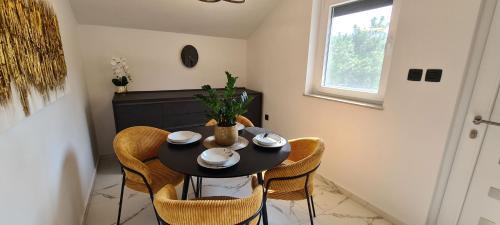Cizici Apartment | Family-Friendly Apartments Rajna: 4-Star Guest Rated Stay