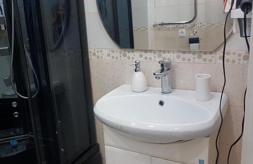 Kostroma Apartment | Discover Comfort at Apartments RED - Rated 8/10 by Guests