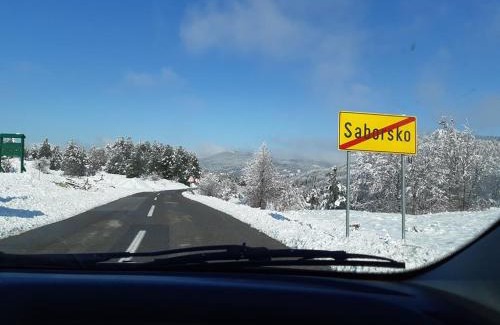 Saborsko Apartment | Top-Rated Apartments Relax: Pet-Friendly with Breakfast