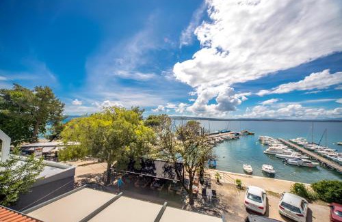 Crikvenica Apartment | Discover Apartments Sax: Guest Rated 9.8 with Dining & Relaxation