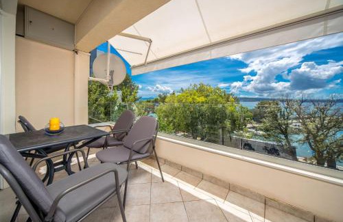 Crikvenica Apartment | Discover Apartments Sax: Guest Rated 9.8 with Dining & Relaxation