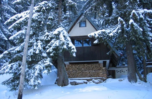 Jahorina Apartment | Family-Friendly Apartments Sema with Pool & Breakfast