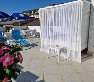 Maini Apartment | Oceanfront Apartments Tamara: Relaxing Stay with Spa & Views
