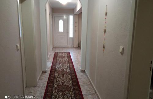 Veroia Apartment | Nature Retreat: Guest Rated 9.5, Pet & Child Friendly