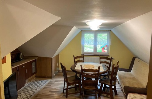 Velke Karlovice Apartment | Pet-Friendly Apartments Ve dvoře with High Guest Ratings