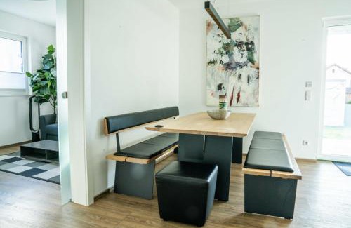 Grein Apartment | Family-Friendly Apartments Verde with Breakfast Included