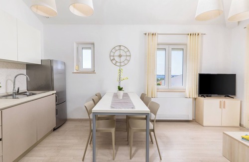 Valbandon Apartment | Apartments Villa Nina 1 (117861-A6) - Fazana