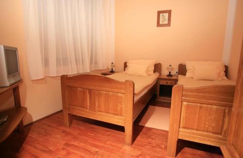 Bilje House | Inviting Apartments Vrata Baranje - Ideal for Families