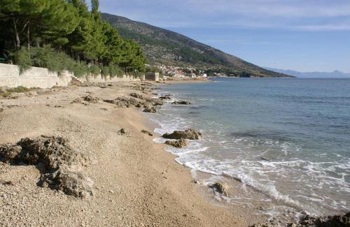 Bol Apartment | Family-Friendly Apartments with Parking in Bol, Brac
