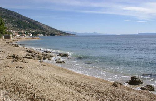 Bol Apartment | Family-Friendly Apartments with Parking in Bol, Brac