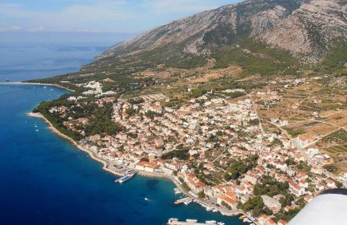 Bol Apartment | Family-Friendly Apartments with Parking in Bol, Brac