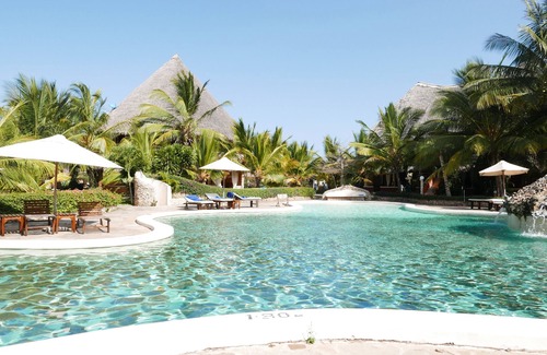 Malindi Apartment | Beachfront Apartments in Malindi, Kenya with Pool & Spa