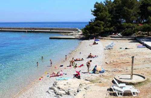 Veli Losinj Apartment | Convenient Apartments with Parking in Veli Losinj