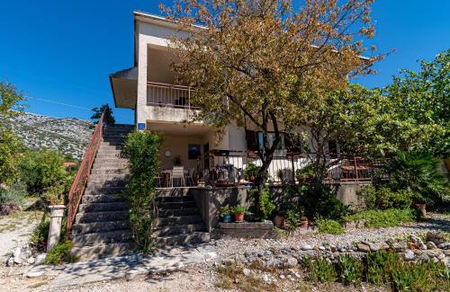 Stankovici Apartment | Pet-Friendly Apartments with Parking in Orebic, Peljesac