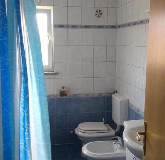 Flengi Apartment | Pet-Friendly Apartments with Parking in Flengi, Porec
