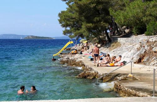Island Dugi Otok Apartment | Family-Friendly Apartments with Parking in Sali, Dugi Otok