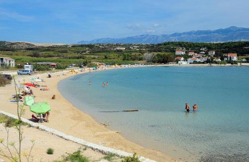 Caska Apartment | Refreshing Apartments with Pool in Caska, Pag - Ideal for Families