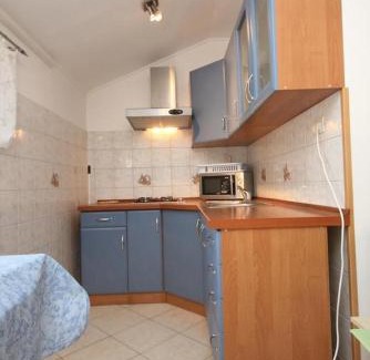 Ilovik Apartment | Comfortable Apartments with WiFi in Ilovik, Losinj