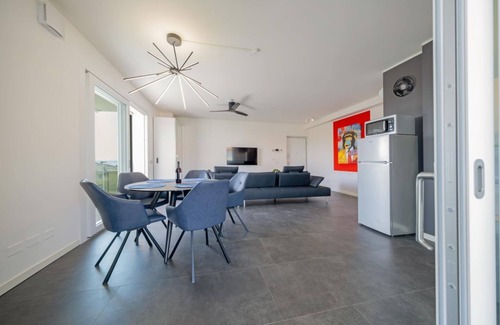 Montioni Apartment | Experience Lake Views at ApartmentsGarda - Terrazze Del Garda