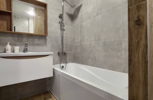 Oktyabrsky District Apartment | Aparton.by - Luchenka 9 str.
