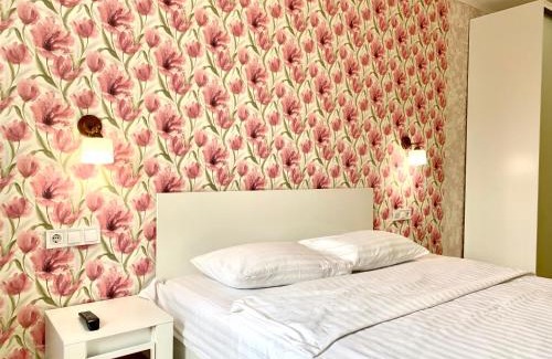 Poltava Apartment | Pet-Friendly ApartPoltava: Guest Rated 9.8, Ideal for Families