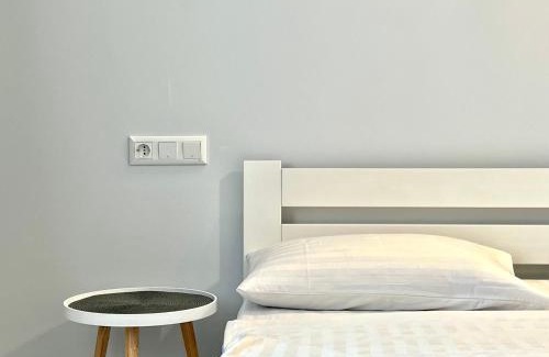 Sukhinovka Apartment | Stylish ApartPoltava: Design Apartments with Tropical Shower